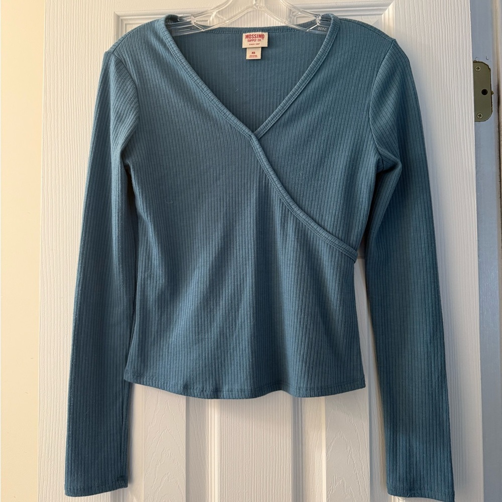 Mossimo Supply Co. Blue Long Sleeve Blouse